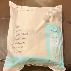 Zomee Breastmilk Storage Bags